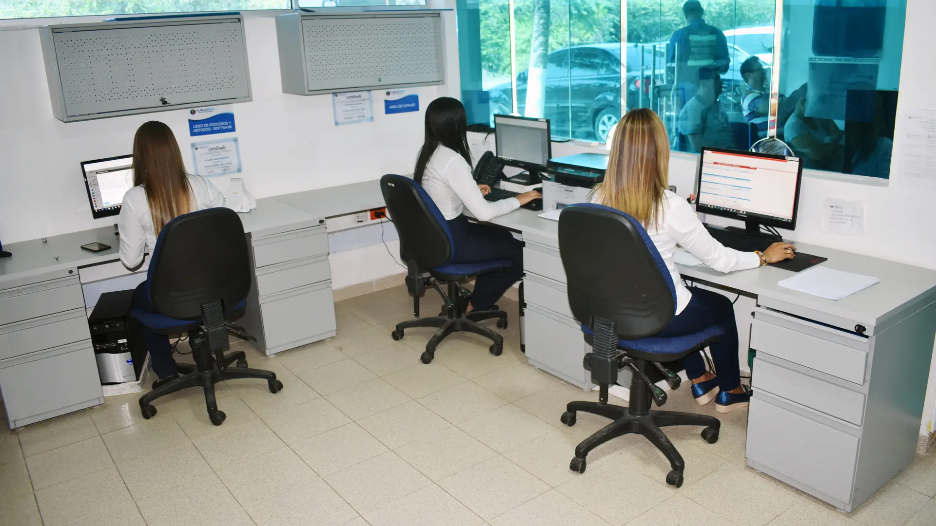 Personal administrativo Nuevo Ser